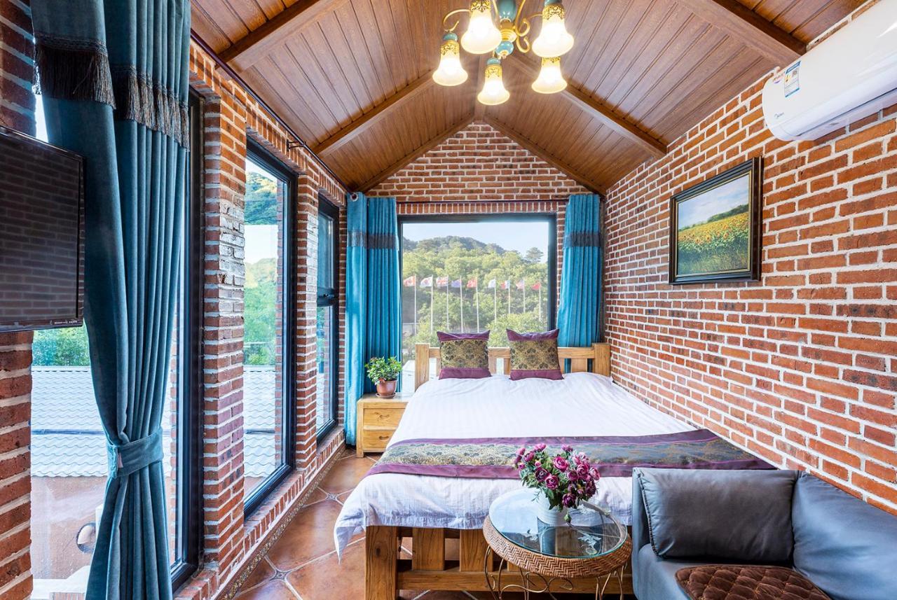 Beijing Mutianyu Great Wall Wangshanyuan Homestay هوايرو المظهر الخارجي الصورة